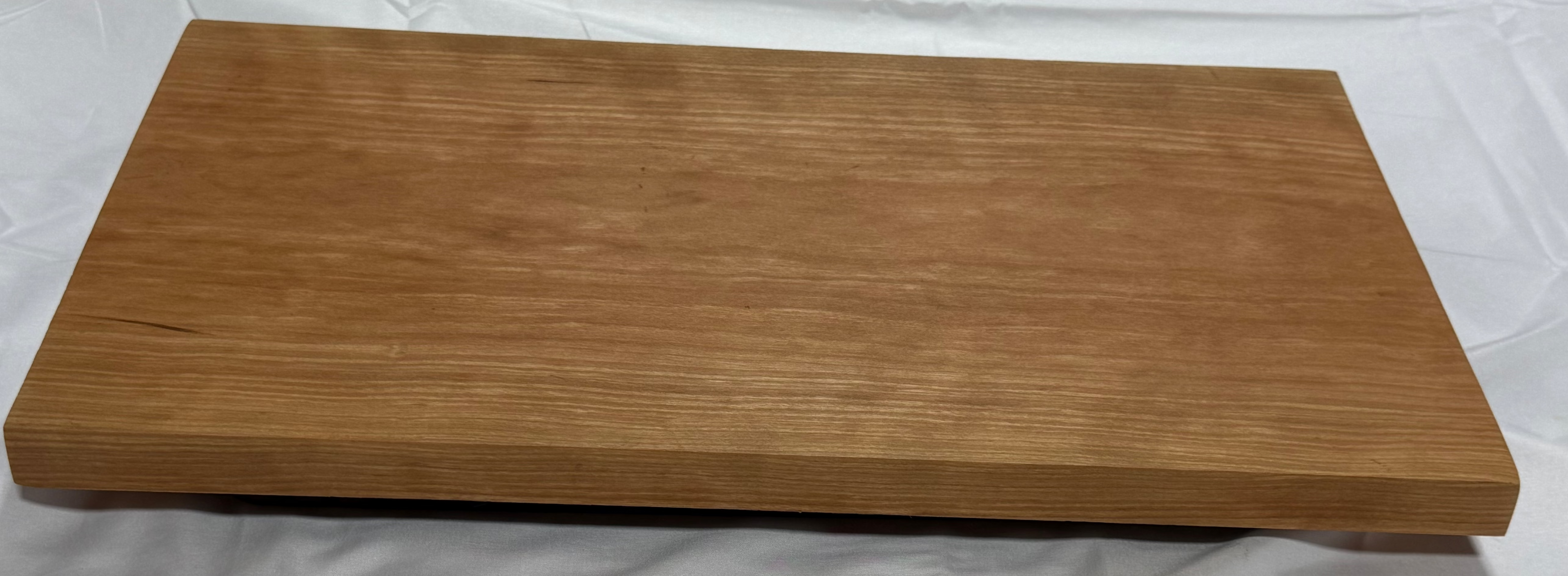 The Hearthside Harvest | Mid-Profile Cherry Cutting Board